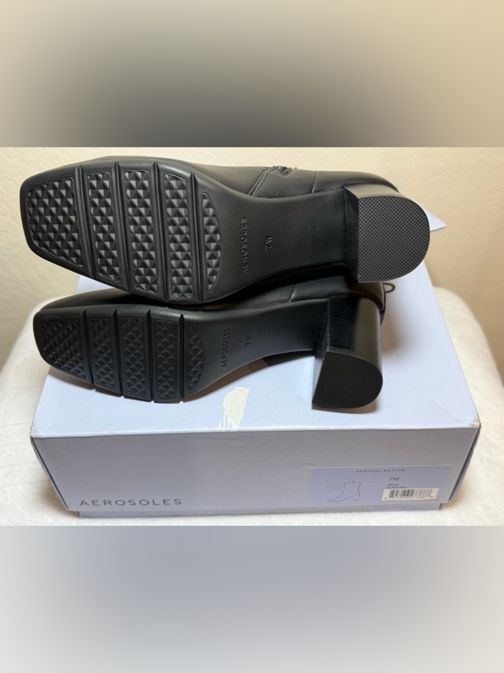 Aerosoles “Miley” Black Block Heel Ankle Boots - Size 7W - NWT in box - Picture 6 of 10